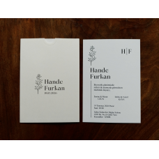 Beyaz Çiçekli Sade Davetiye